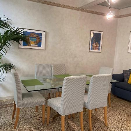 Maison Just Elle Florence Ngoại thất bức ảnh
